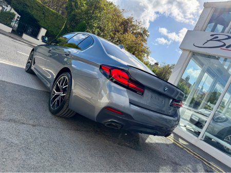 2023 BMW 5-Series - photo 8
