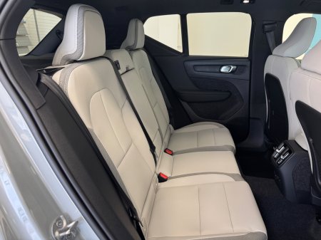 2026 Volvo EX40 - photo 14
