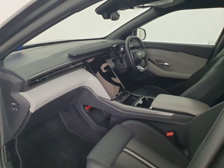 2025 Ford Capri - photo 9