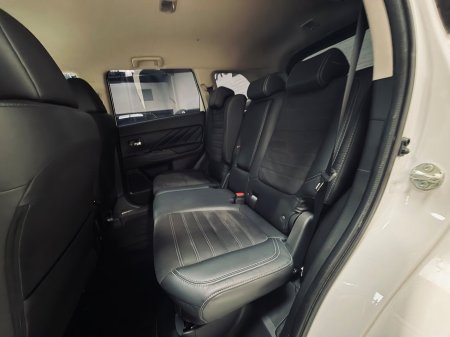 2019 Mitsubishi Outlander - photo 13