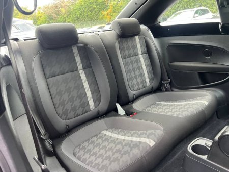 2017 Volkswagen Beetle - photo 8