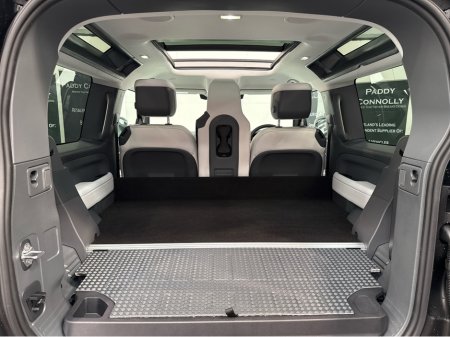 2026 Land Rover Defender - photo 26