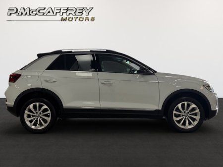 2023 Volkswagen T-Roc - photo 4