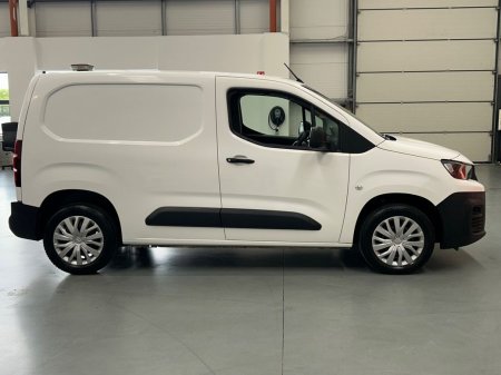 2021 Peugeot Partner - photo 11