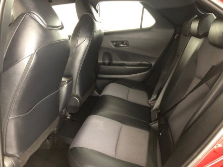 2025 Toyota C-HR - photo 8