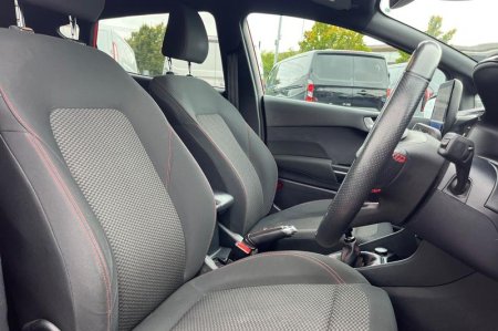 2020 Ford Fiesta - photo 17