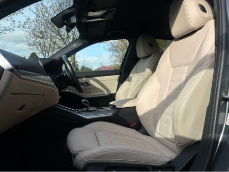 2021 BMW 3-Series - photo 11