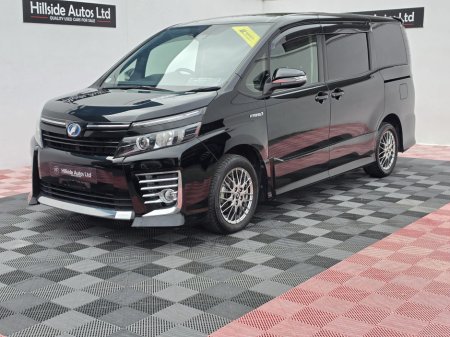 2016 Toyota Voxy - photo 4