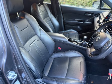 2019 Toyota C-HR - photo 15
