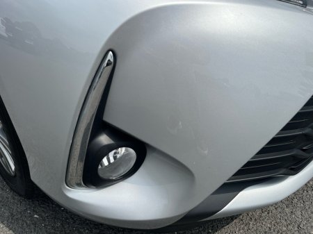 2020 Toyota Yaris - photo 16
