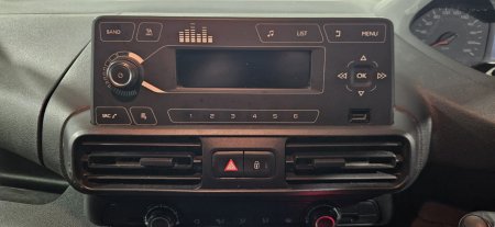 2021 Peugeot Partner - photo 12