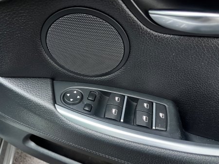 2016 BMW 5-Series - photo 25