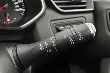 2020 Renault Clio - photo 15