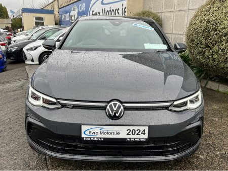 2024 Volkswagen Golf - photo 2