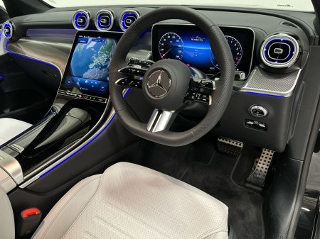 2026 Mercedes-Benz GLC - photo 9