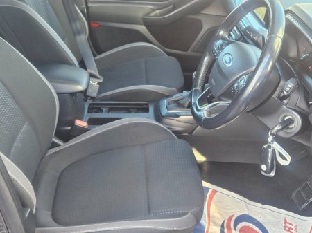 2018 Ford Focus - photo 5