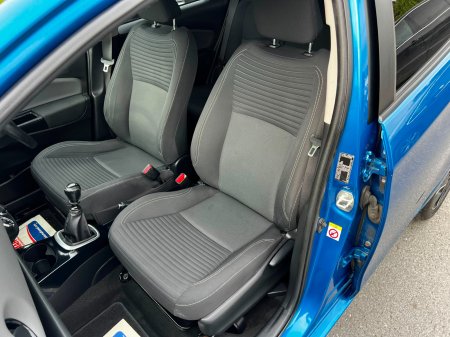 2016 Toyota Yaris - photo 7