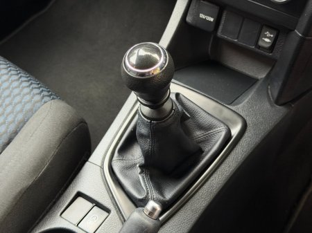 2013 Toyota Auris - photo 12