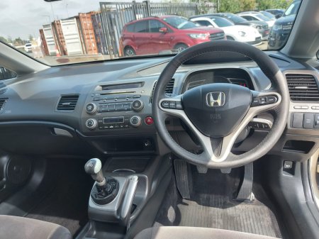2010 Honda Civic - photo 8
