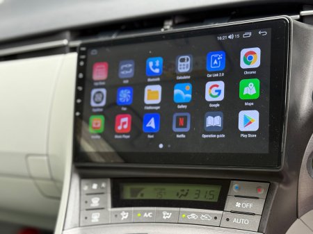 2015 Toyota Prius - photo 21
