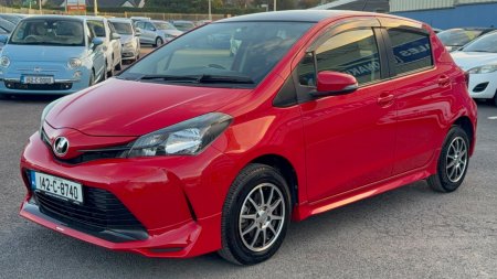2014 Toyota Vitz - photo 3