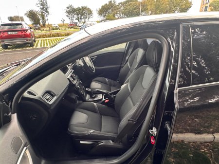 2018 Volvo V40 - photo 26
