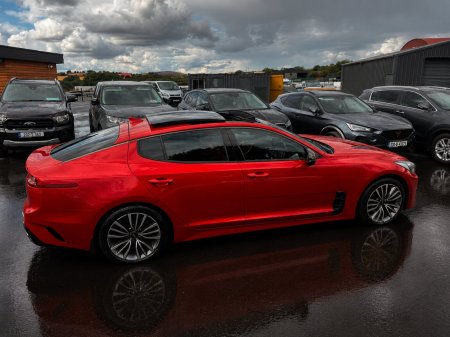 2019 Kia Stinger - photo 2