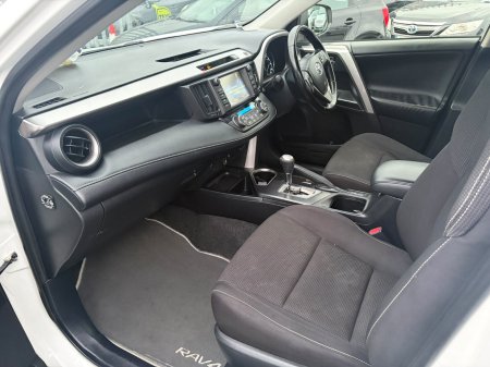 2016 Toyota RAV4 - photo 18