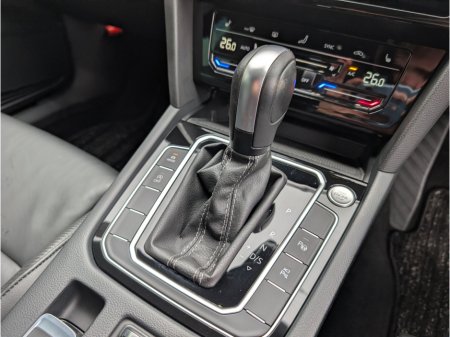 2023 Volkswagen Passat - photo 19