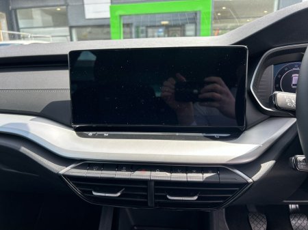 2026 Skoda Octavia - photo 8