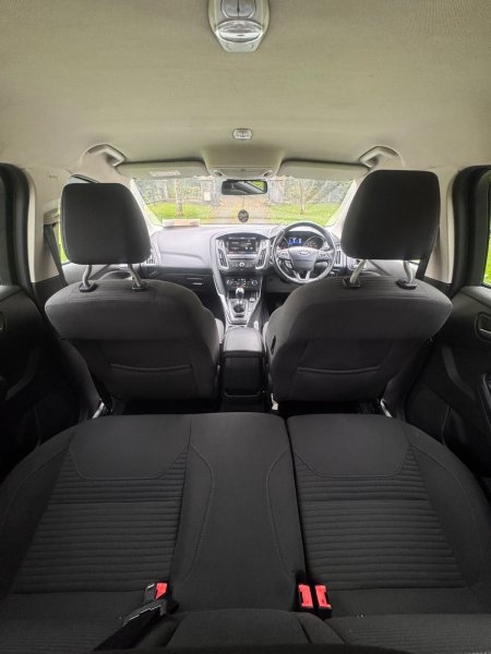 2016 Ford Focus - photo 12