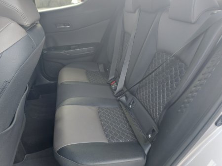 2021 Toyota C-HR - photo 13