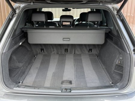 2019 Volkswagen Touareg - photo 17