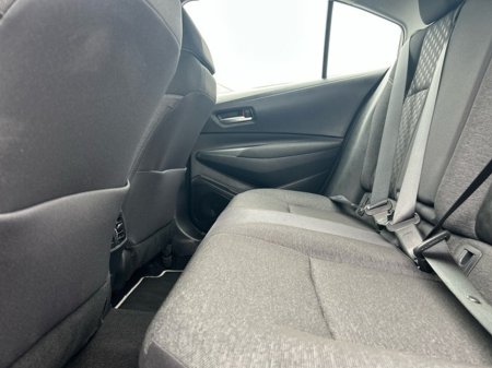 2025 Toyota Corolla - photo 7