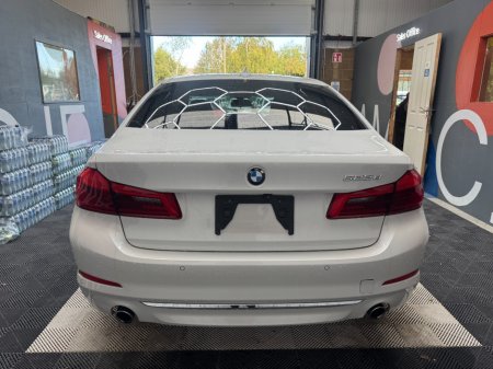 2017 BMW 5-Series - photo 4
