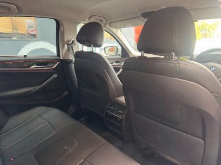 2019 BMW 5-Series - photo 17