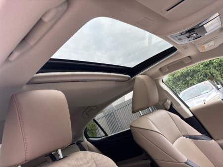 2019 Lexus ES - photo 13