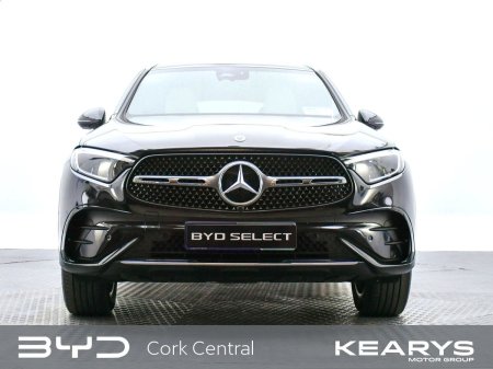 2025 Mercedes-Benz GLC - photo 4