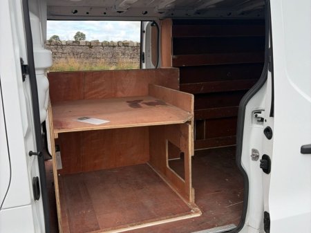 2022 Renault Trafic - photo 14