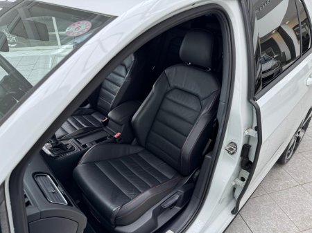 2014 Volkswagen Golf - photo 10