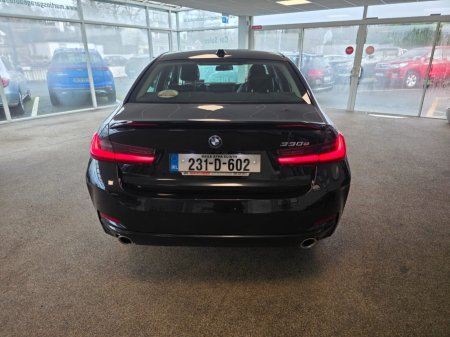 2023 BMW 3-Series - photo 8