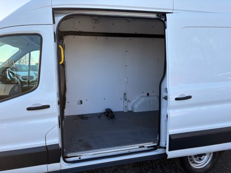 2018 Ford Transit - photo 10
