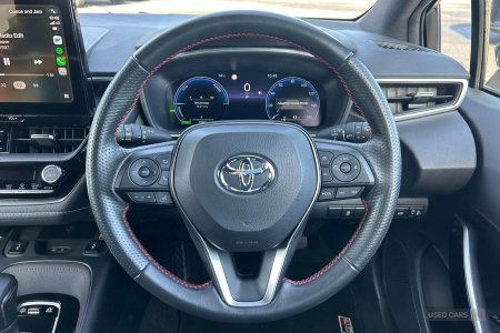 2025 Toyota Corolla - photo 8