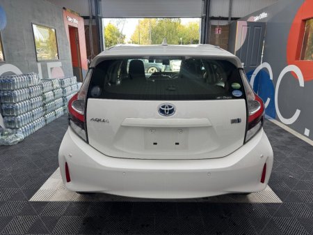 2021 Toyota Aqua - photo 4