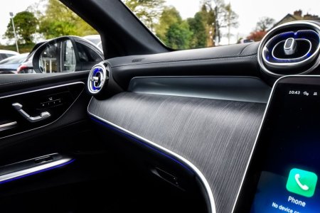 2025 Mercedes-Benz GLC - photo 25