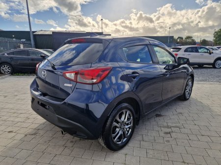 2017 Mazda Demio - photo 12
