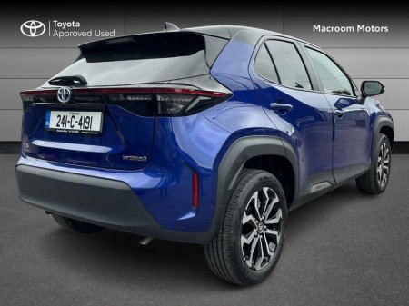 2024 Toyota Yaris Cross - photo 2