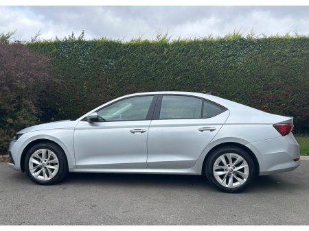 2024 Skoda Octavia - photo 3