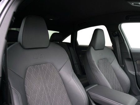 2025 Audi A6 - photo 25