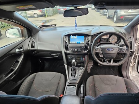2017 Ford Focus - photo 8